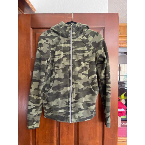 Lululemon scuba camouflage hoodie jacket size 8 - Picture 1 of 7